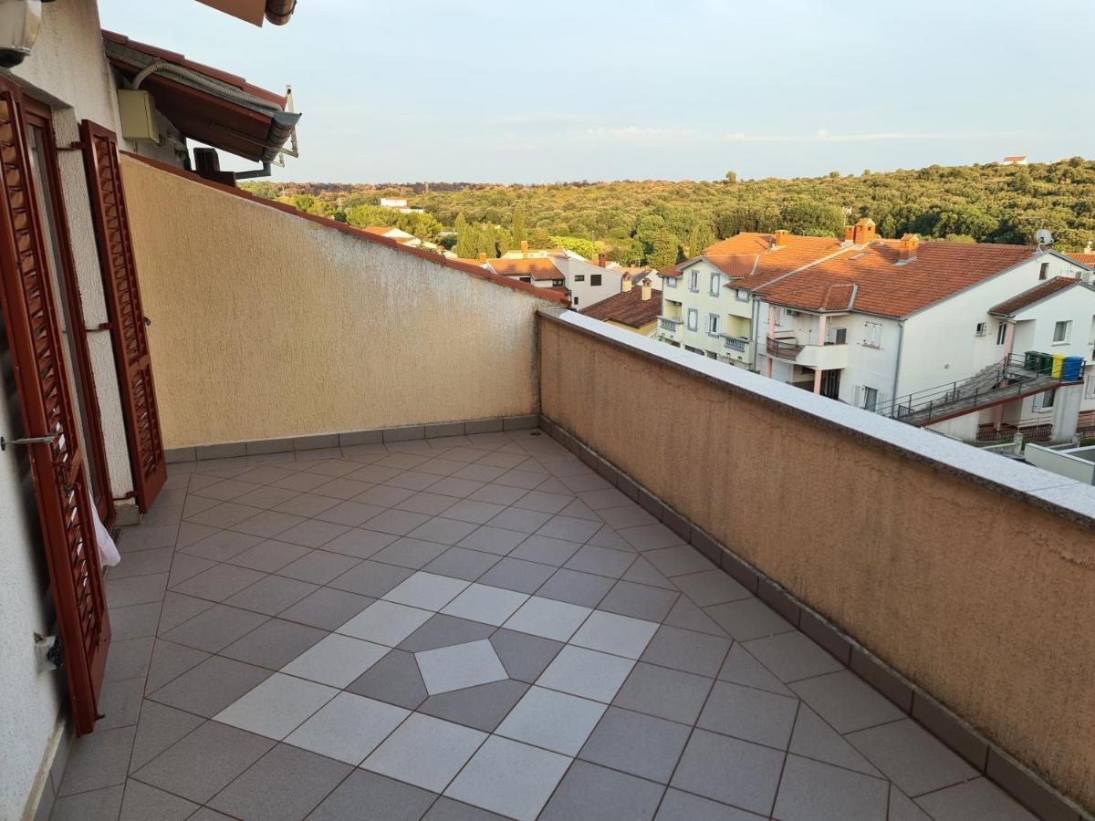 Apartamento Helena Pula Exterior foto
